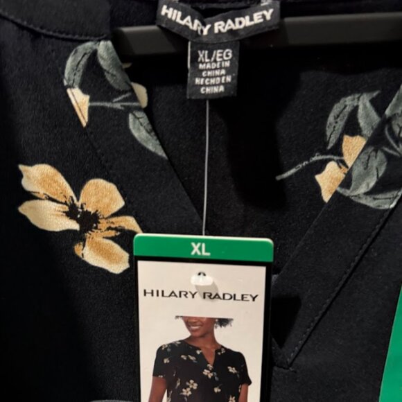 Hilary Radley Black Floral Short Sleeve Blouse – Size XL – NWT - Picture 4 of 4